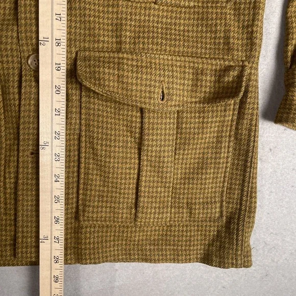 Vintage‎ 70's Woolrich Wool Blend Collared Shirt Jacket Small 4 Pockets Beige